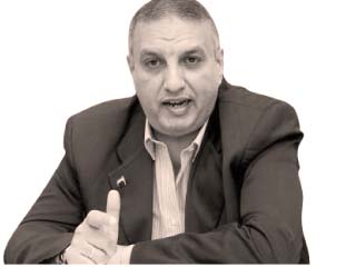 12 مرشحا على المقاعد العامة لنقابة أطباء الأسنان