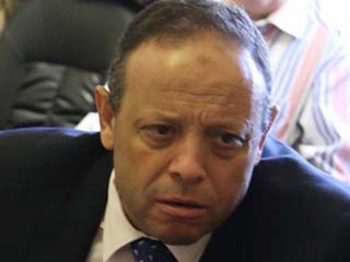 برلمانى يطالب بسحب الجنسية من سعد الدين إبراهيم