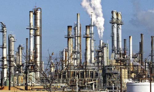 البترول: جذب استثمارات جديدة لصناعة البتروكيماويات