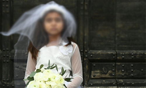 تغيير الثقافة تجاه الزواج المبكر يجب أن يسبق تغليظ العقوبات