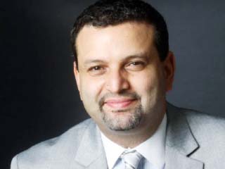 خبير صناعة الطائرات فى حوار خاص لـ « روزاليوسف».. طارق محمود: عائلة بوينج «737 ماكس» الجديدة.. كفاءة.. ثقة.. جاذبية