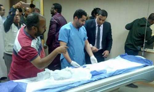 فحص 6 مومياوات أثرية داخل مستشفى أسوان الجامعى