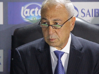 الإسماعيلى لـ«كالديرون»: ابعد عن السماسرة