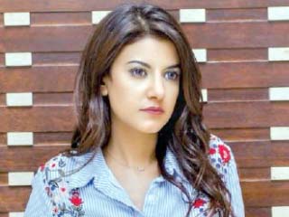 ياسمين على تطرح «حب زمان» الأسبوع المقبل