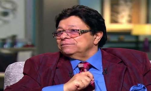 «حارة الدب» المحطة المقبلة لإبراهيم نصر فى «فوق السحاب»