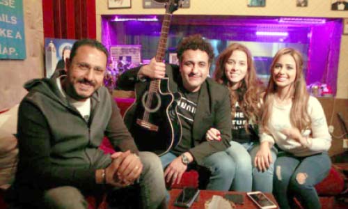 «كلنا معاك» رسالة فى حب الوطن