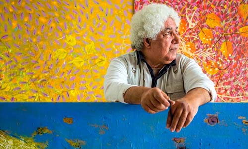 «سيرة التوت» حكاوى تشكيلية للفنان عبدالوهاب عبد المحسن