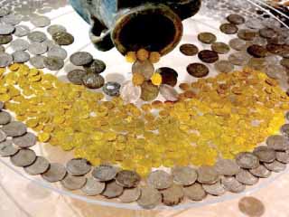 الدينار والدرهم والفلس.. الاسم عربى والأصل بيزنطى ويونانى