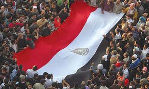 كرنفالات وحشود شعبية احتفالًا بفوز «السيسى»