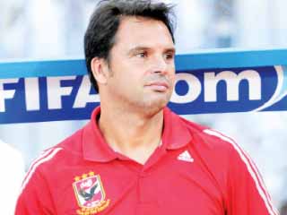 الإسماعيلى «ستاند باى» لمواجهة الذئاب