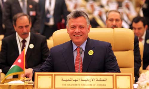 الملك عبدالله: تمسك الفلسطينيين بحل الدولتين ونبذ العنف دليل على التزامهم الثابت بالسلام