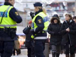 السويد تعتقل 3 أشخاص خططوا لـ«هجوم إرهابى»