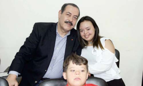 لطفى بوشناق فى حفل غنائى اليوم مع أطفال «57357»