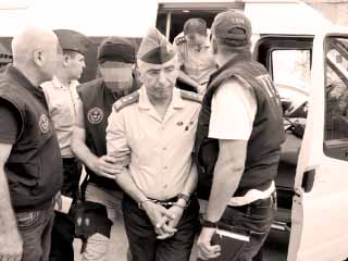 اعتقال أفراد من القوات الجوية فى تركيا