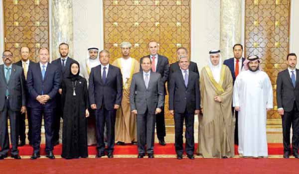الرئيس لوزراء الرياضة: استثمروا طاقات الشباب.. وحصنوا عقولهم ضد التطرف