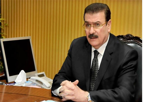 ضاحى يستعين بأصدقائه الوزراء السابقين لرئاسة  اللجان المتخصصة بـ«المهندسين»