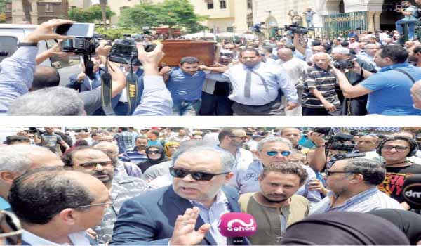 يسرا بالإسدال ولبلبة وليلى ورجاء بالحجاب فى جنازة «سمراء النيل»