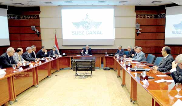 الحكومة تحت تصرف الرئيس عقب حلف اليمين