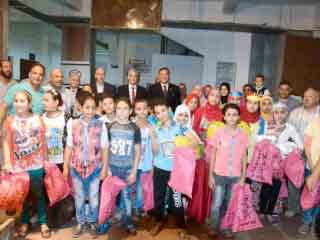 هدايا وألعاب لـ «60 يتيمًا» بإفطار التربية النوعية بـ«المنوفبة»