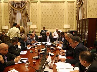 البرلمان يفتح ملف خسارة المنتخب بروسيا ومطالب بتشكيل لجنة تقصى حقائق