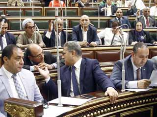 مجلس النواب يُحمل «كوبر» مسئولية فشل المنتخب فى المونديال