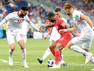 منتخب الأسود يصارع الشياطين على القمة