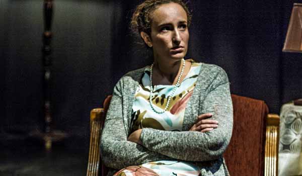 كل شىء رهن التوقع والاختيار فى  «الغرف الصغيرة»