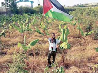 رحالة سويدى يصل فلسطين بعد 11 شهرًا مشيًا على الأقدام