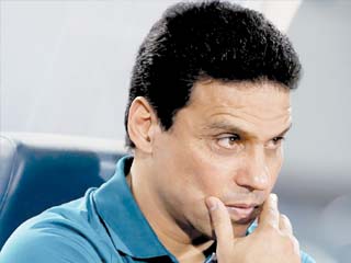 هل ينهى الأهرام سبورت أسطورة الأهلى والزمالك؟