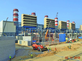 عبرت بالكهرباء من الظلام إلى النور