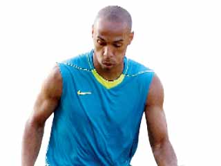 «الجارديان»: «هنرى» يواجه أزمة «كلينسمان»