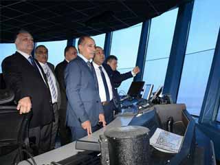 المصرى: الالتزام بالمعايير العالمية للأمن والسلامة فى إدارة منظومة الملاحة الجوية