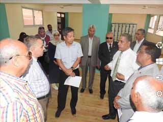 «هاشيموتو» يتفقد المدرسة اليابانية بـ «قويسنا»