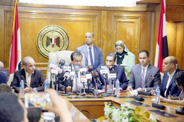 ROSA Education ملحق تعليمى يقرب المسافات