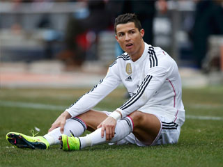 ريال مدريد يسعى لتكريم «رونالدو»