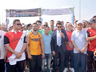 «صبحى» يطلق ماراثون للجرى بالشروق