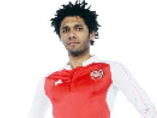 آرسنال يتمسك بـ«الننى» بعد إصابة ميتلاند