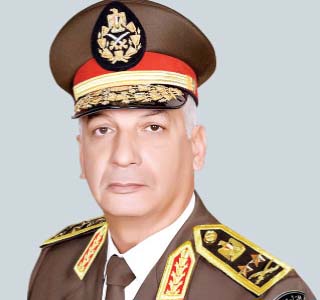 وزير الدفاع يغادر إلى روسيا الاتحادية فى زيارة رسمية