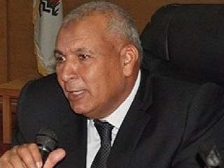 الزملوط يشارك فرحة المواطنين بذبح الأضاحى