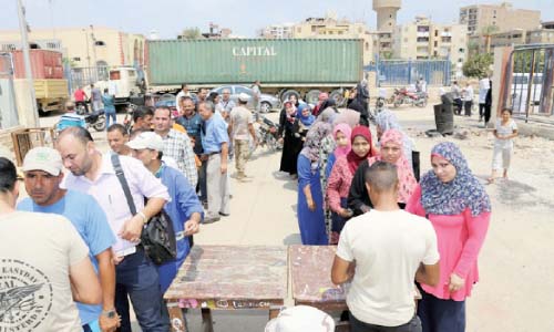 12 ألف كرتونة «تحيا مصر» هدية الجيش لـ«المنوفية»