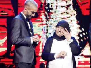 «دموع ست الحبايب» فى تتويج «زياش» تخطف الأضواء