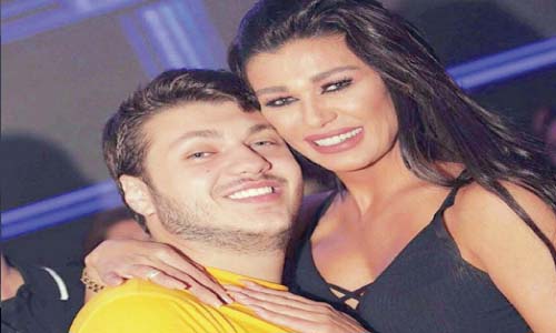 الأزمات تجبر  نادين الراسى على الاعتزال