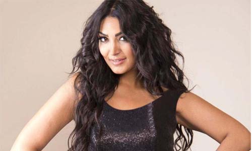 سالى عبد السلام تجهز لبرنامج جديد بعد 90 90