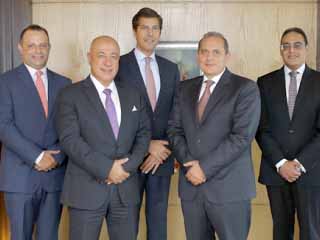 «بلومبرج»: البنك الأهلى الأول فى مصر بالقروض المشتركة