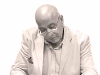 المرشدين السياحيين: إنهاء جميع مشكلات معبد إدفو  ونقل السائحين بالأتوبيسات ضرورى