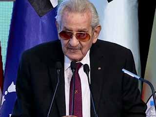 صانع الأبطال