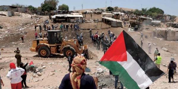 إسرائيل تتراجع عن هدم «خان الأحمر» تحت الضغط الدولى والفلسطينى