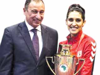 نهلة سامح كابيتانو طائرة الأحمر: حب الأهلى بيجرى فى الدم