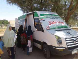 قوافل الصحة المتنقلة بالوادى الجديد توقع الكشف على 294 حالة