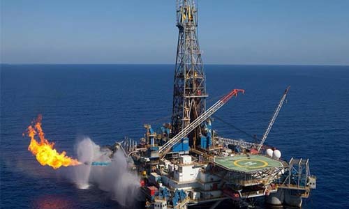 هبوط أسعار النفط ينقذ الموازنة